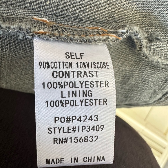 NWOT Sequin Distressed Denim Jacket - Picture 4 of 6